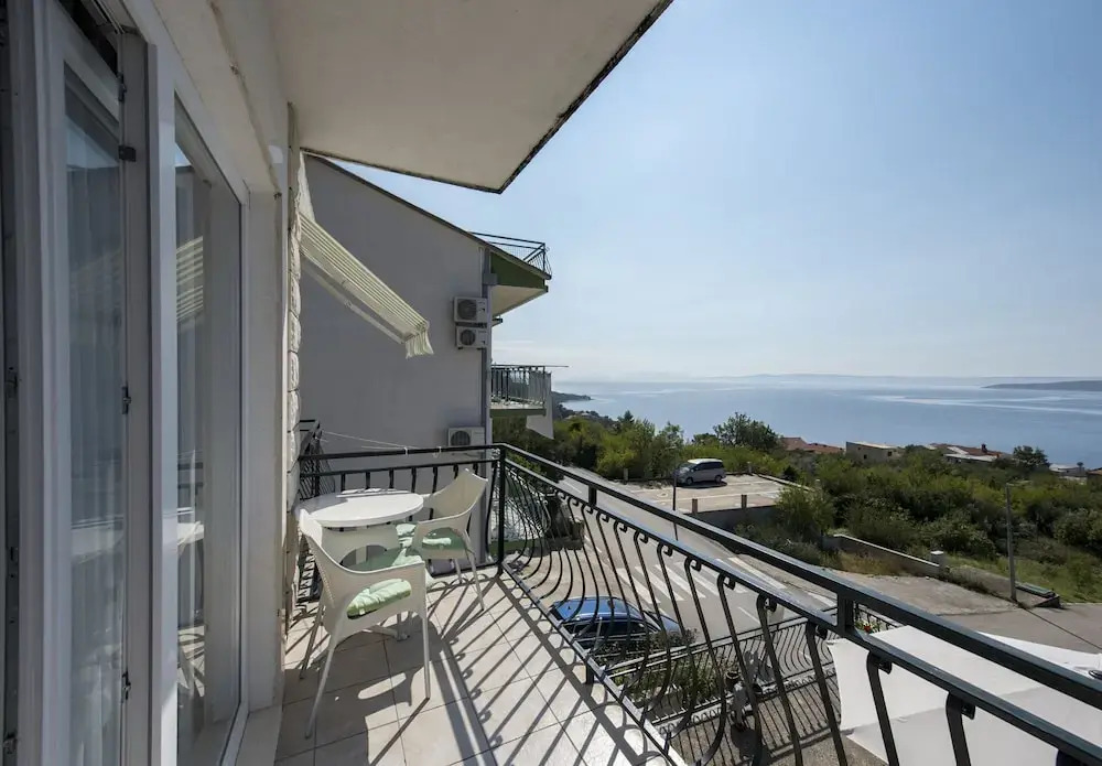 Robert - sea View - A2