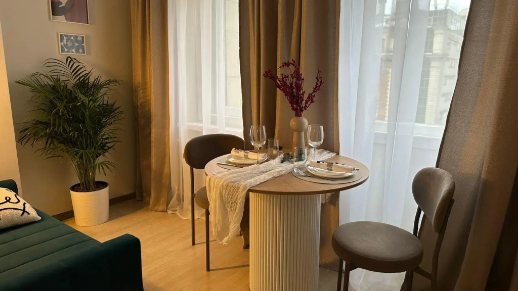 GMApartments (ДжиЭмАпартментс) на улице Тверская 4