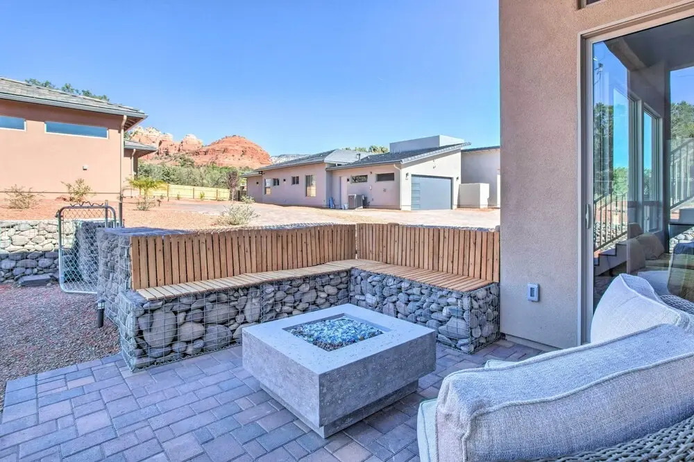 Sedona Sanctuary w/ Hot Tub, Fire Pit & Grill