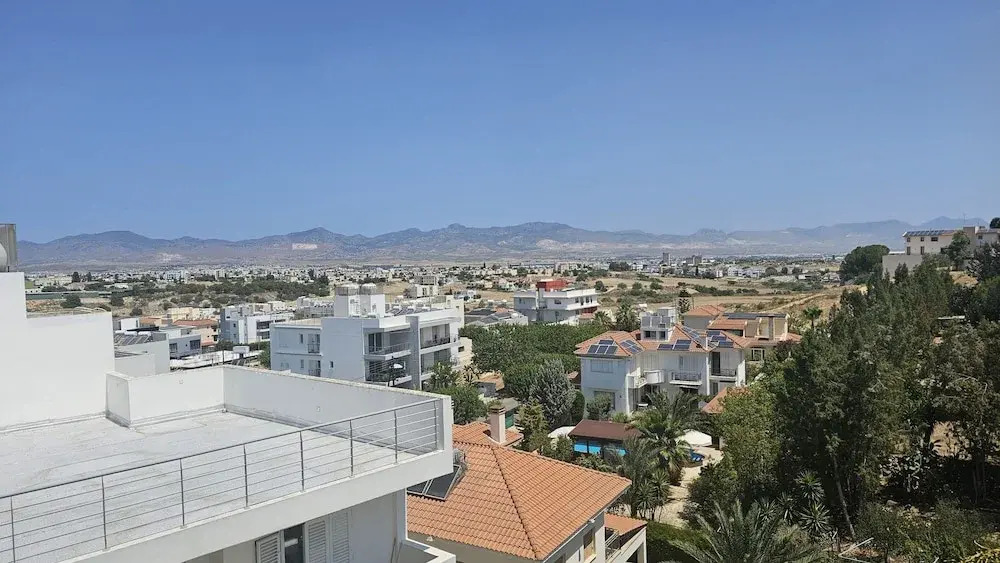 56 NIC - Stay Space View Apartment