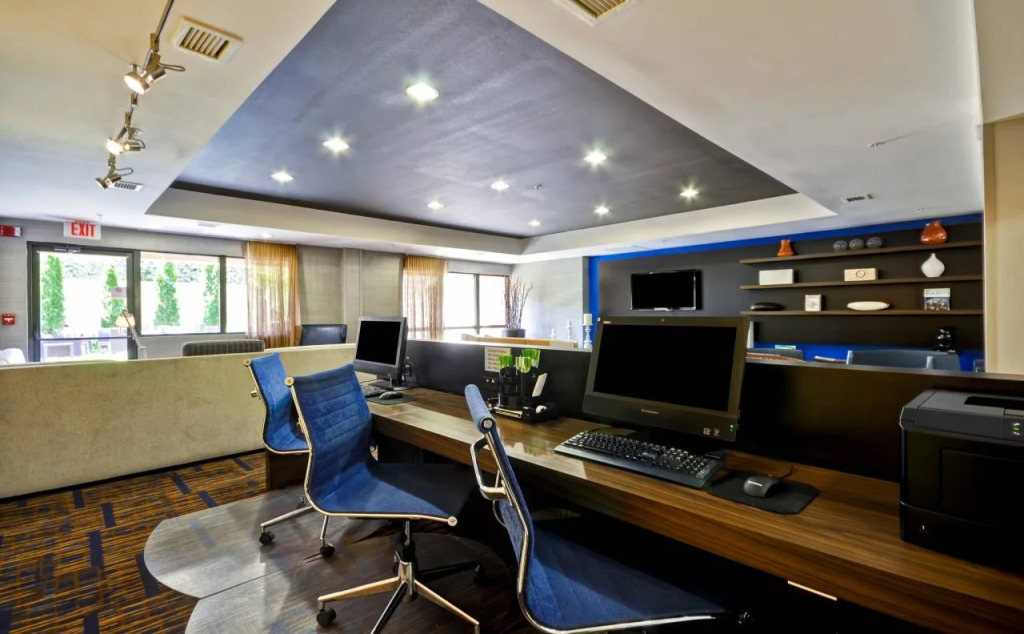 Courtyard by Marriott Dalton