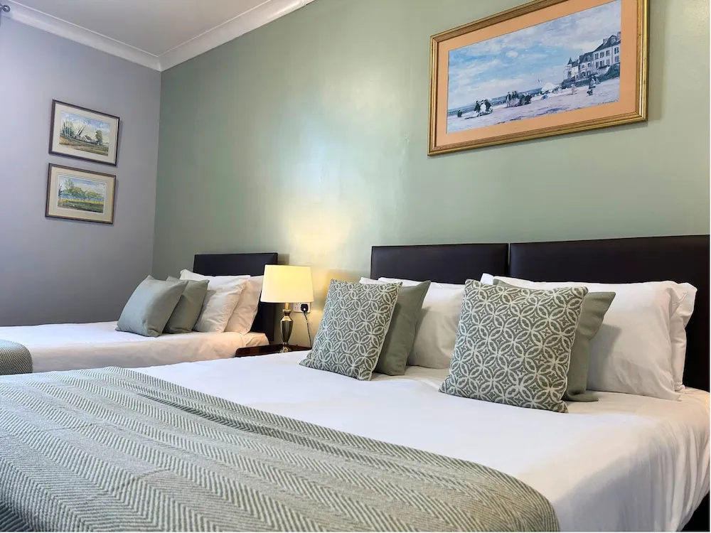 The Windmill Hotel - Alford