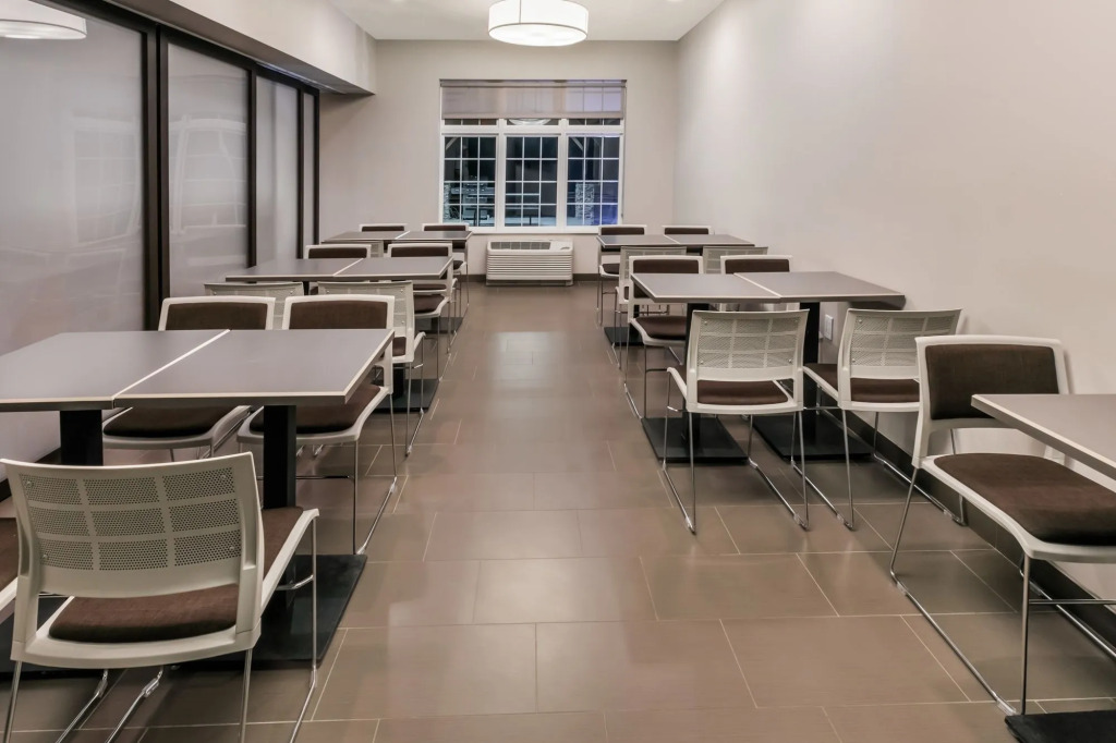 Microtel Inn and Suites by Wyndham Monahans