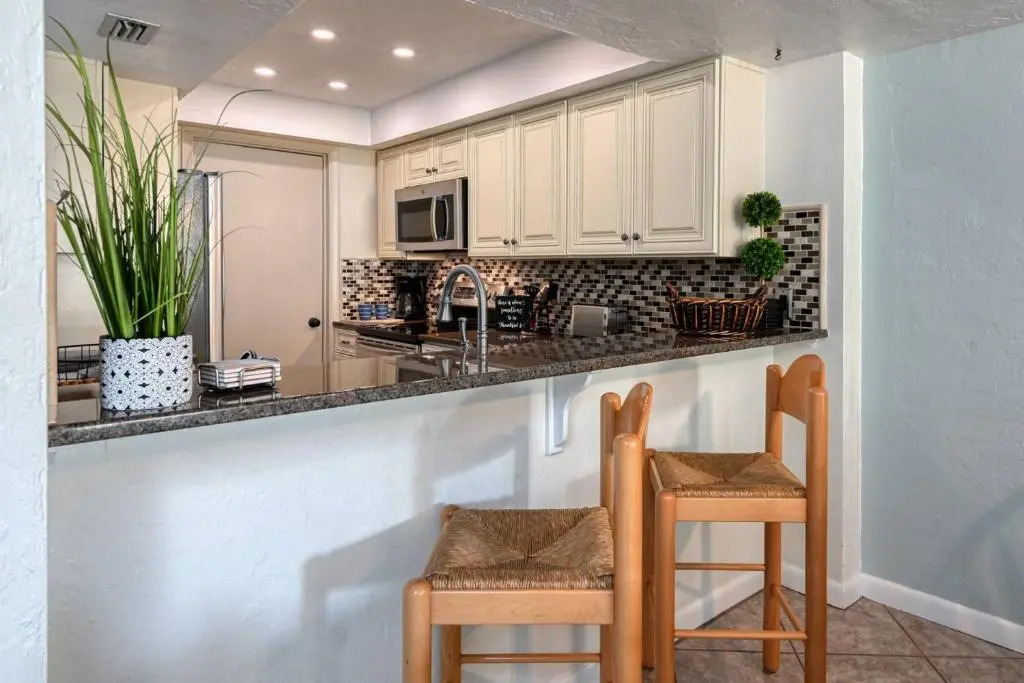 Island House C219
