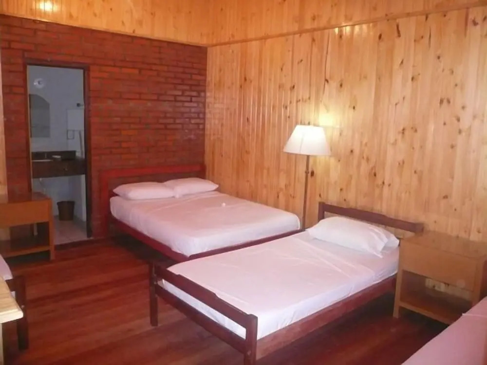 Hotel Los Lapachos