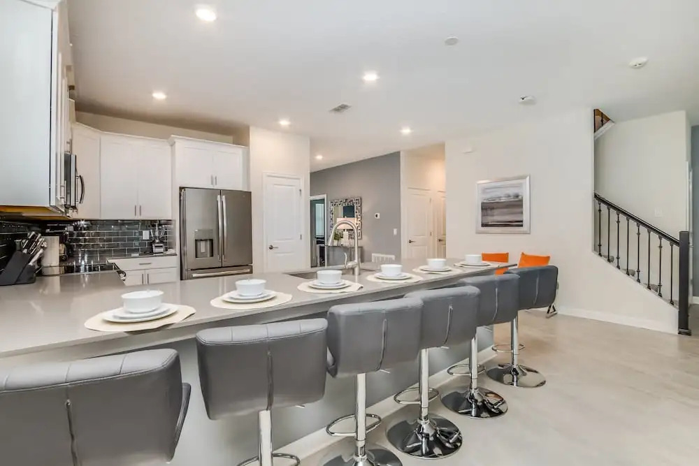 Storey Lake 9 BR Villa with Game Room