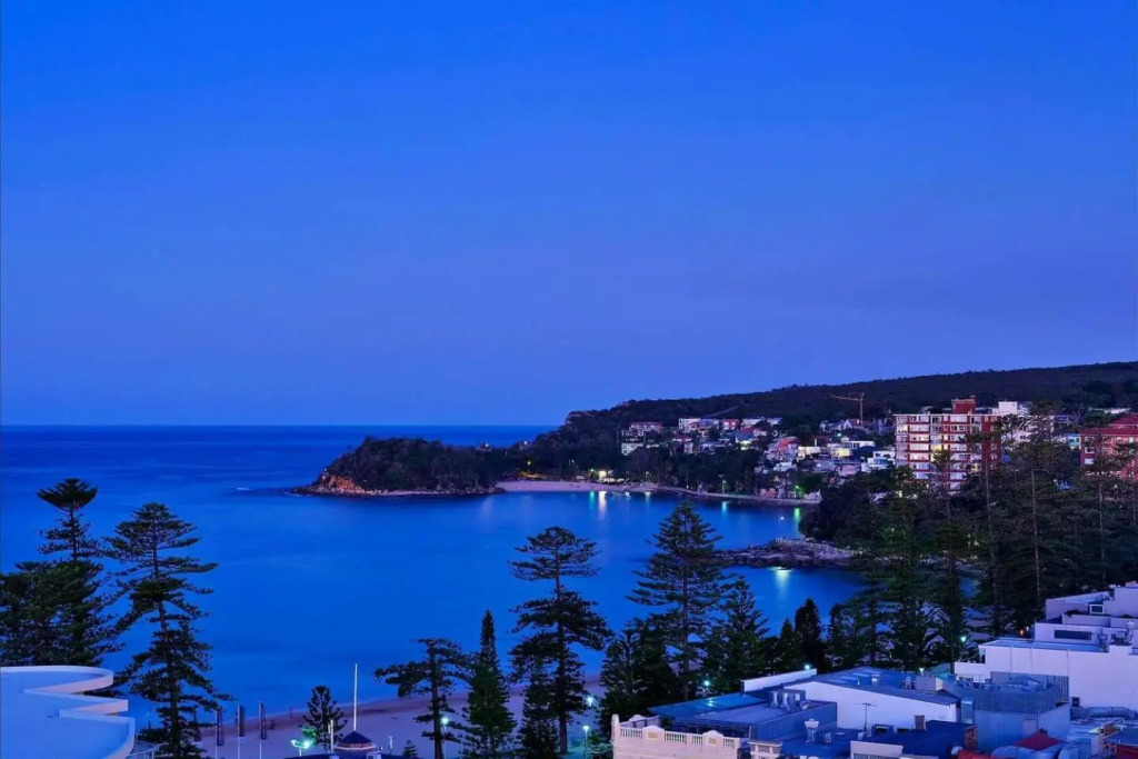 Manly Ocean Beach View Sunrise Harbour View Sunset