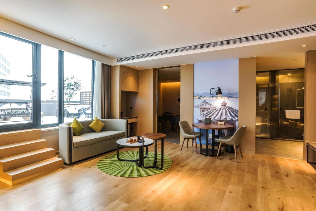 Atour Hotel Hangzhou Future Technology City Haichuang Park