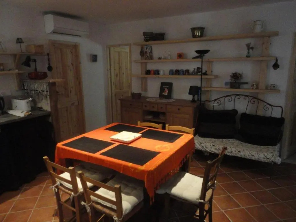 Villa de plein pied en campagne bonifacienne 84m2