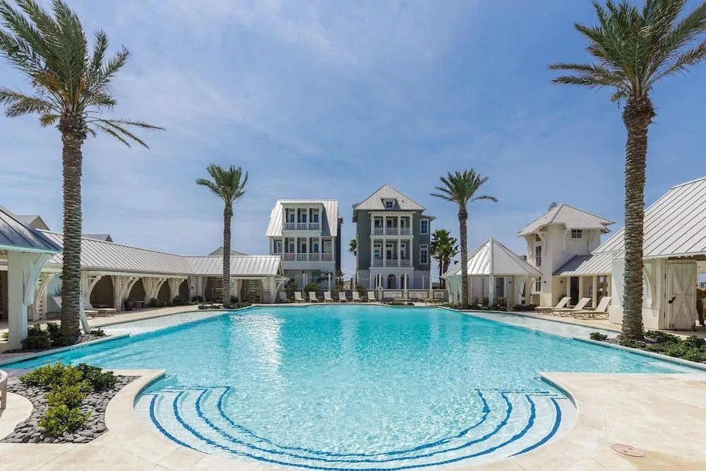 137 Palmilla Condo - 3 Br condo by RedAwning