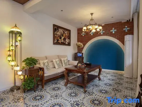 Yining Nalan Pavilion B&B