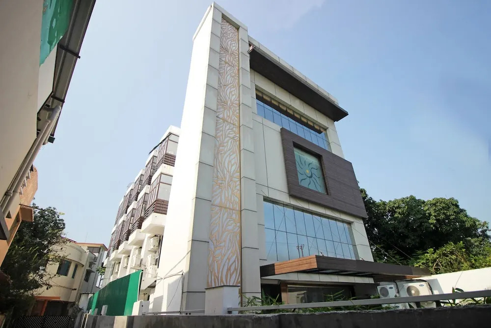 OYO 9451 Hotel Prem Ratna