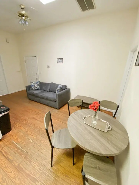 Marion Square Suites