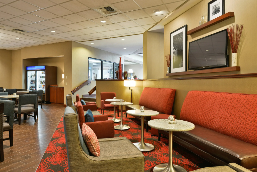 Hampton Inn Spokane Airport