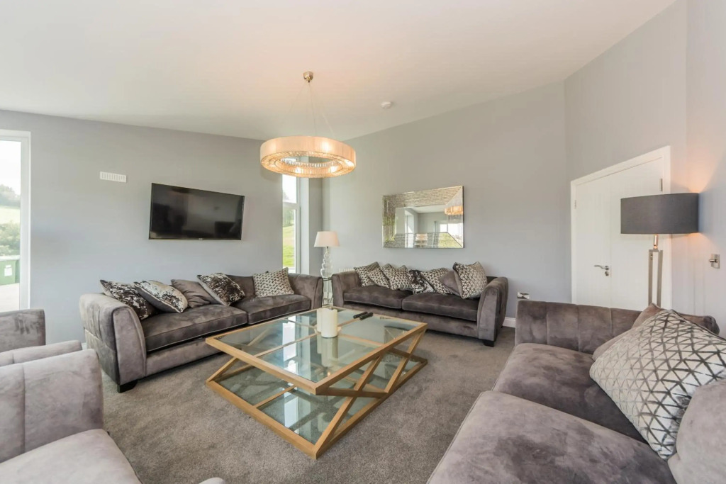 River views,Kinsale, Exquisite holiday homes, Sleeps 26