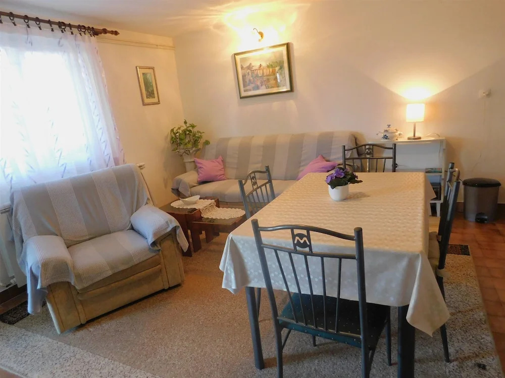 Apartments Vuškovi?