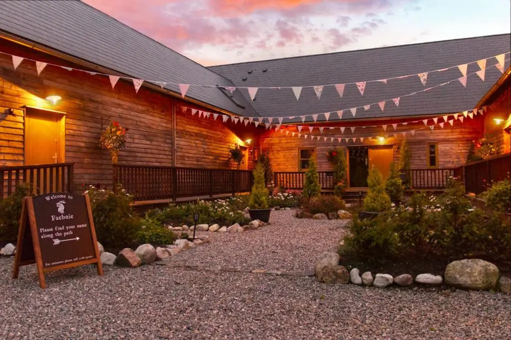 Faebuie Cottages