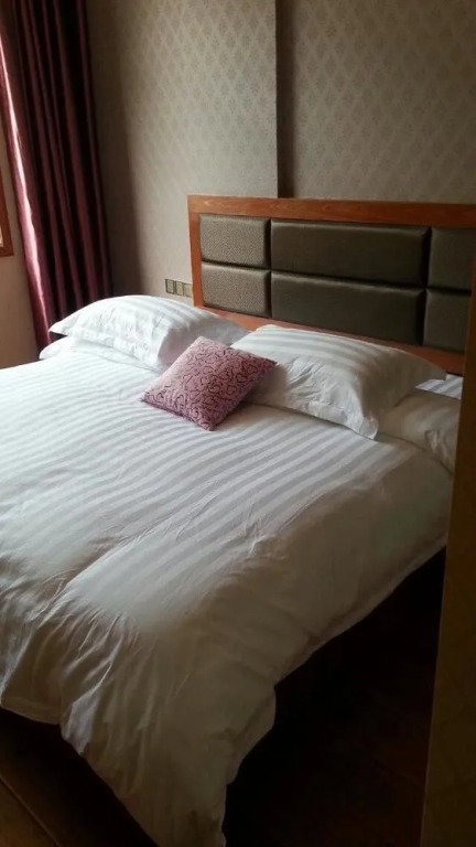 One Plus Two Business Hotel
