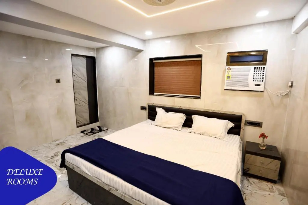 Royal Twin - 12BHK Luxury Villa by Royal Villa's Lonavla