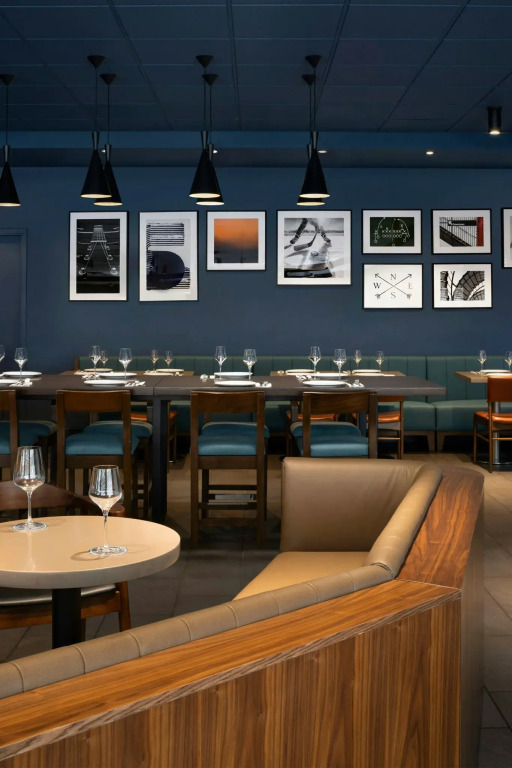 Four Points by Sheraton Surrey
