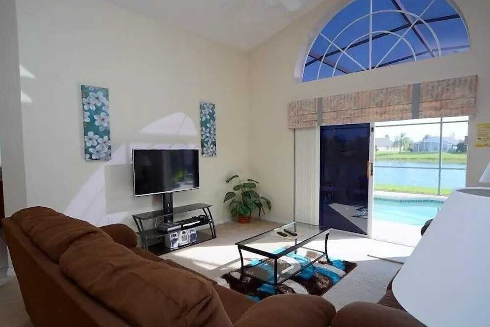 1059 3B Home W/Water View! Hottub! Games Room!