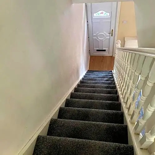 PC LODGE Kingswood ST PRESTON R1