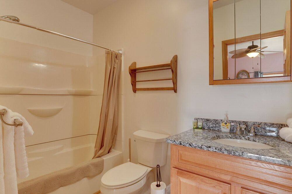 Near Saugatuck Dunes: Pet-friendly Home w/ Grill