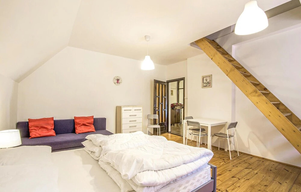 Awesome Home in Lubiatowo With 6 Bedrooms and Wifi