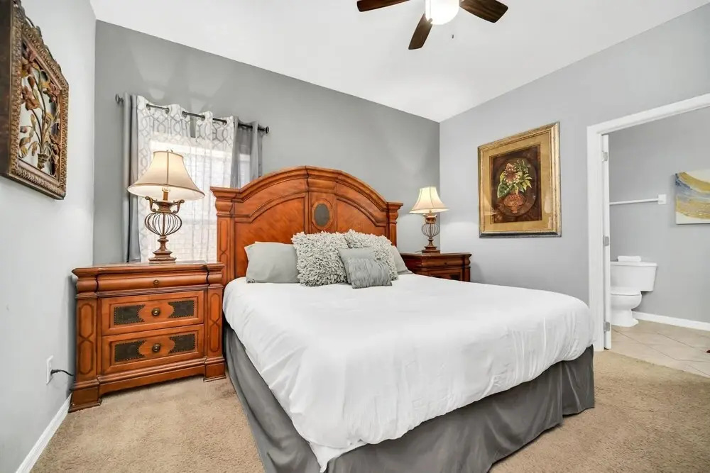 Spacious 6BR Home With Pool Hot Tub Theater and Netflix - Near Disney