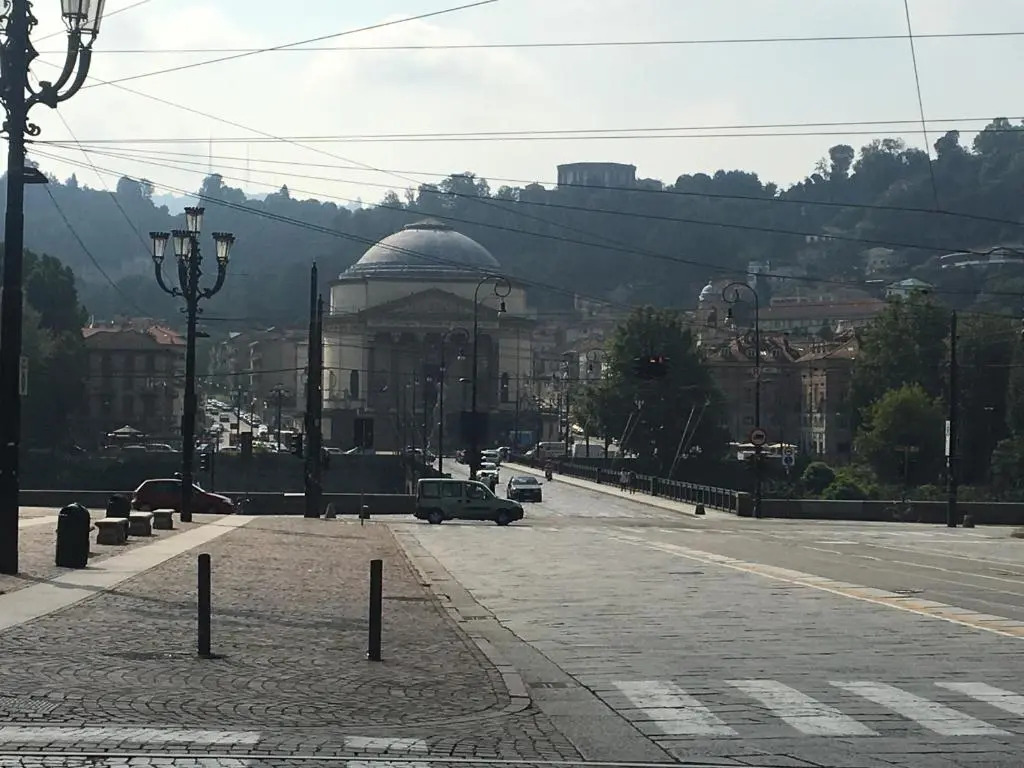 TORINO VACANCY 3 - Elegant & Romantic house with a view of Piazza Vittorio/Gran Madre