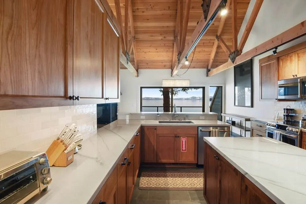 Lakefront Luxury