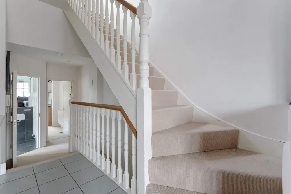 Modern Maisonette Southfields London