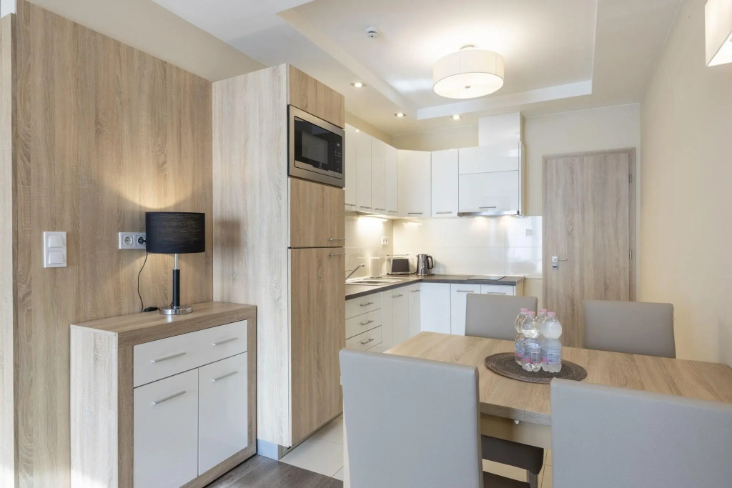 Silver Crown Hotel & Residence, Palace Quarter