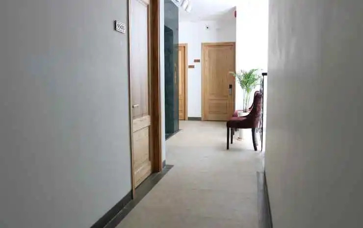 EMERALD OCEAN HOTEL
