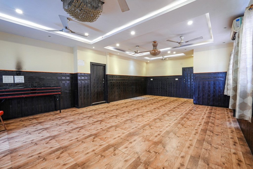 Fabhotel Sairam Residency