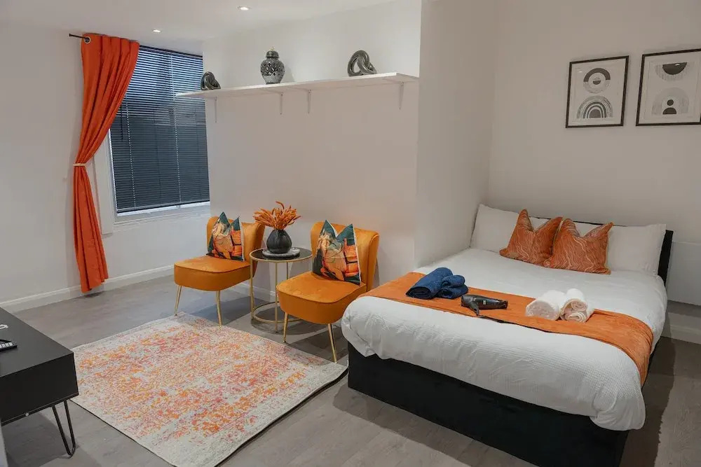 Luxe Studio Apartment in Leicester City Center