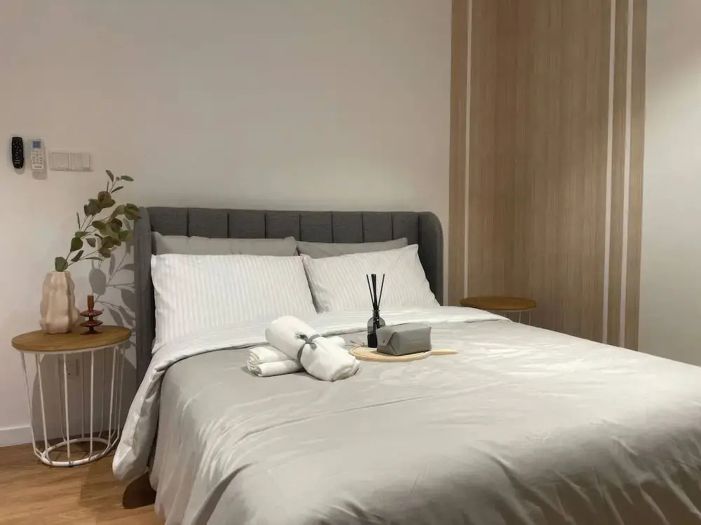 Platinum Quill Apartments Residences