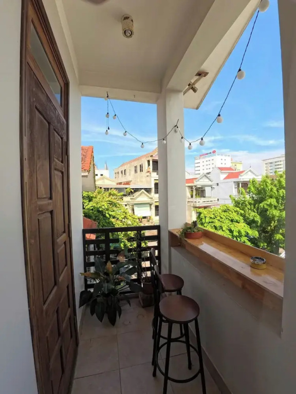 Canary Homestay