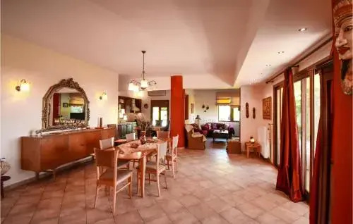 Holiday Home Finikia With Hot Tub I