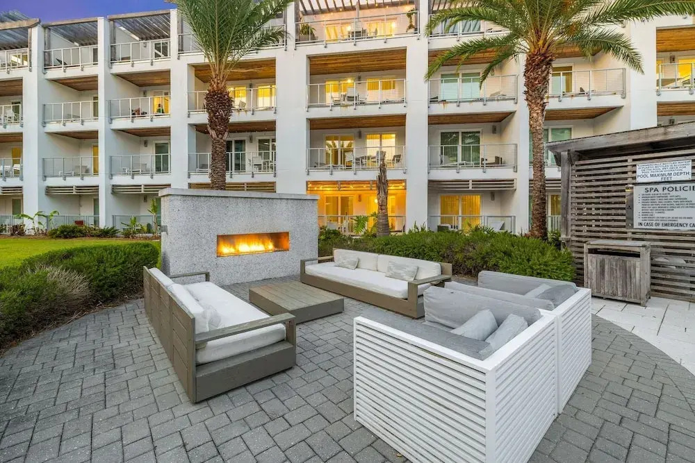 The Pointe 344 2 Bedroom Condo by RedAwning