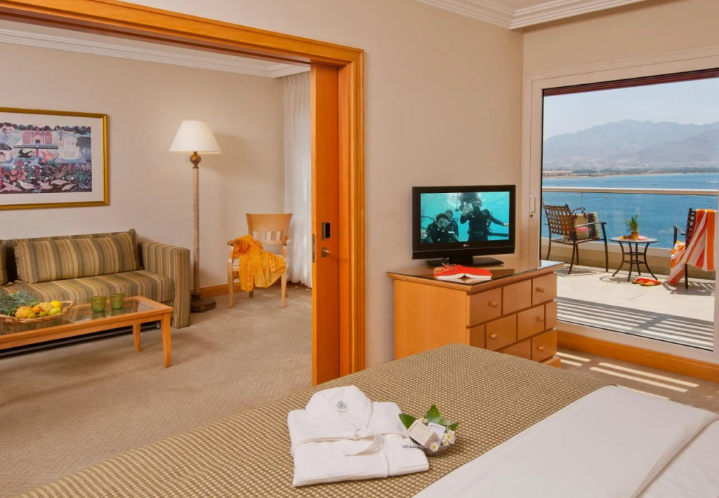Le Meridien Eilat All-Suite Hotel