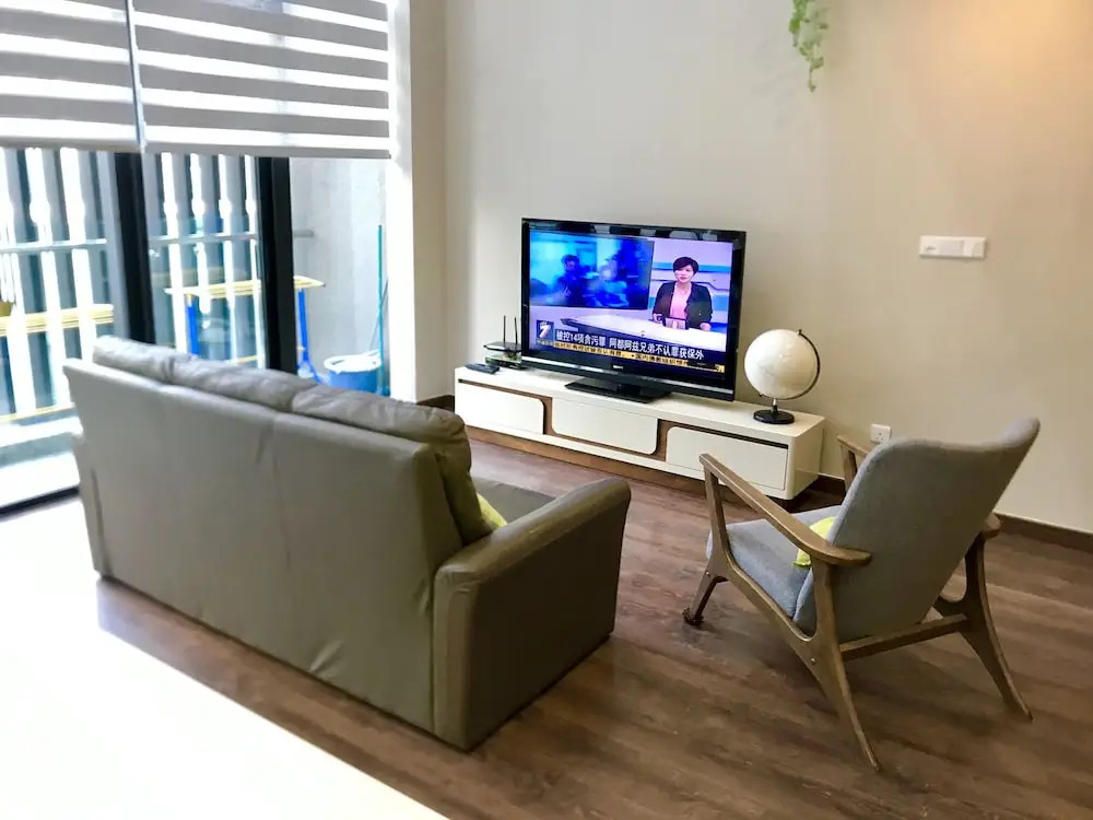 Sunset Seaview Vacation Condos @ R'viera SOHO