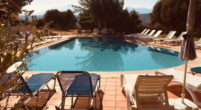 iriJoanna Holiday Plaza