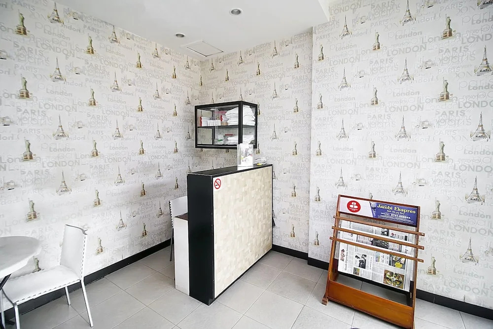OYO 1726 Bed & Breakfast Inn