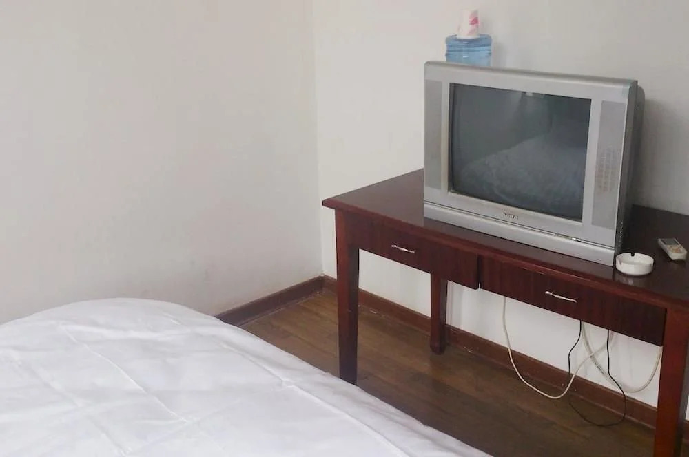 Guanzhong Hostel