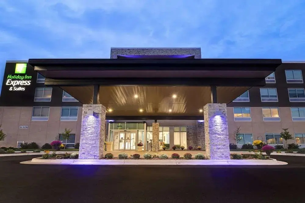 Holiday Inn Express & Suites   Grand Rapids South   Wyoming, An Ihg