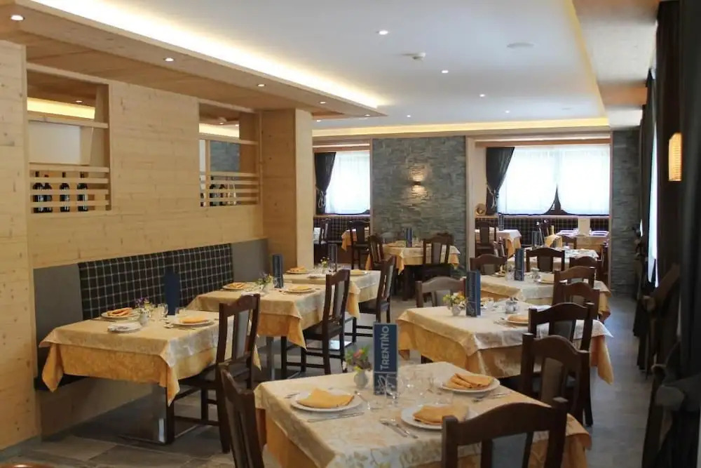 Hotel Piccola Baita