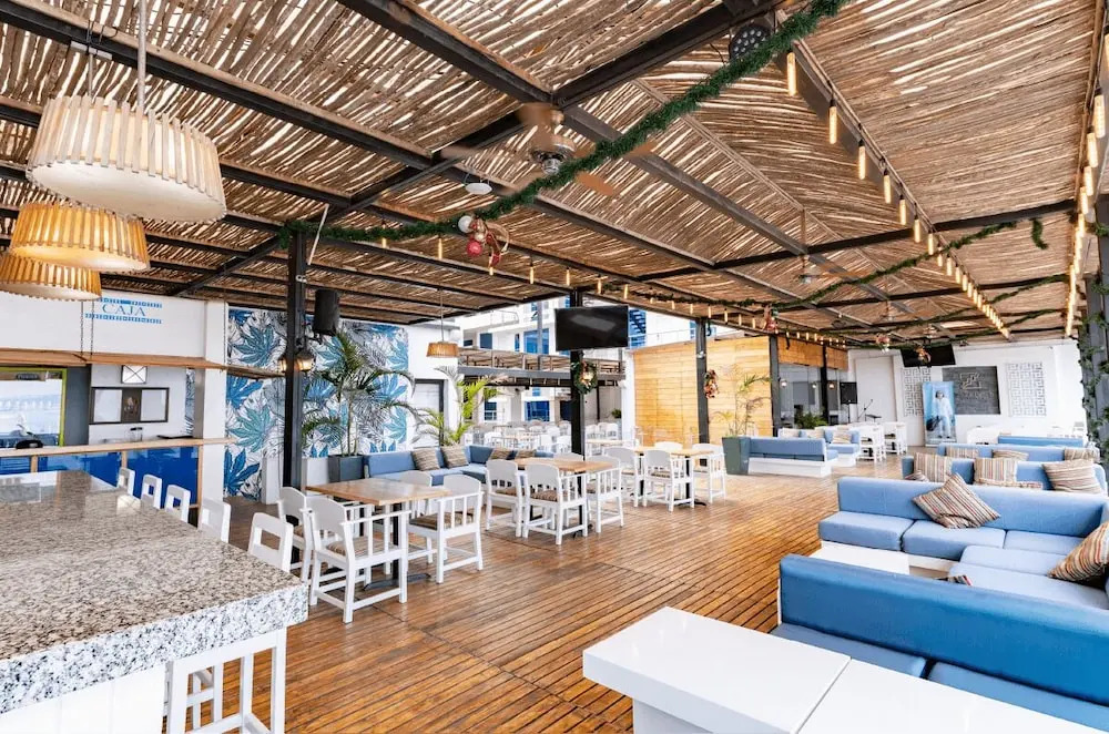 Hotel Kinova - Salinas