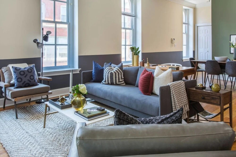 Chic 2br/1ba Apt Near the Liberty Bell by Domio!