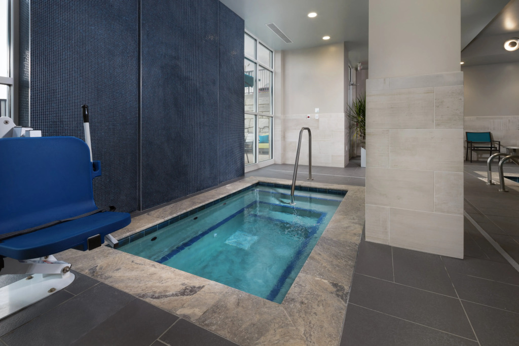 Holiday Inn & Suites Arden - Asheville Airport by IHG